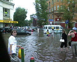 Городок на Донетчине чуть не утонул в сточных водах  