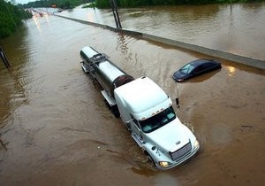 В США ввели чрезвычайно положение 