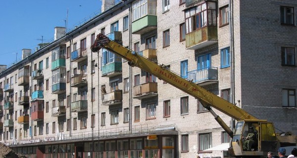 Мэр Донецка распорядился в кратчайшие сроки зарыть все коммунальные ямы