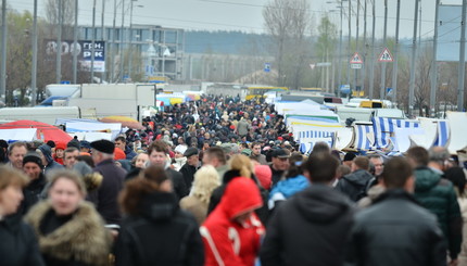 Предпасхальная ярмарка в Деснянсокм районе