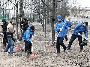 Киевлян просят убрать город 