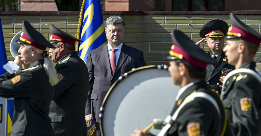 Президент посетил военный лицей