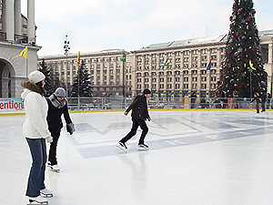 Завтра на Майдане заработает каток