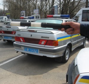 Сотрудники ровенского ГАИ задержали лже-коллегу на 