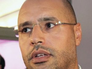 Сын Каддафи вышел на контакт с международным судом