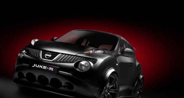 408-сильный Nissan Juke-R наконец-то показали миру