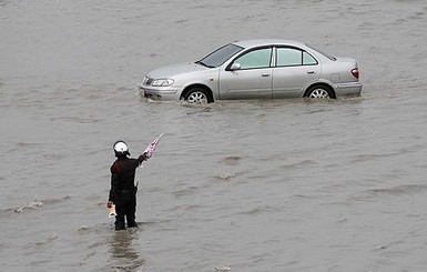 Столица Колумбии уходит под воду: в городе объявили чрезвычайное положение