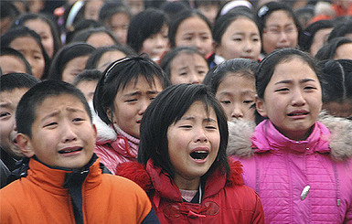 В Северной Корее отправят в трудовые лагеря тех, кто не оплакивал смерть 