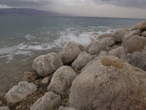 Жертвами кораблекрушения у побережья Ирана стали 17 человек