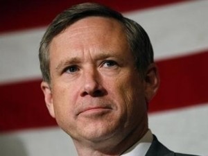 Американского сенатора Марка Кирка сразил инсульт