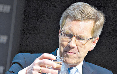 Президент Германии подал в отставку 