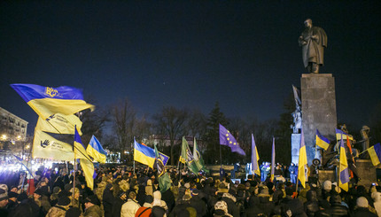 Как в Харькове провели митинг в честь годовщины Евромайдана