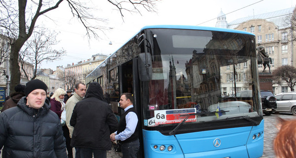 Ночных автобусов не будет – это невыгодно