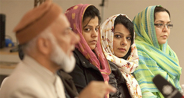 В Канаде продают руководство о том, как правильно бить жену