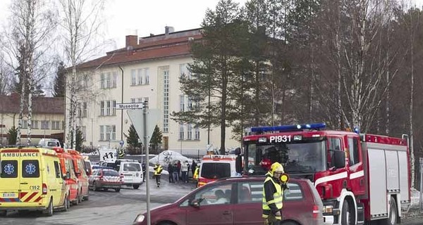 Очередной маньяк устроил стрельбу в школе