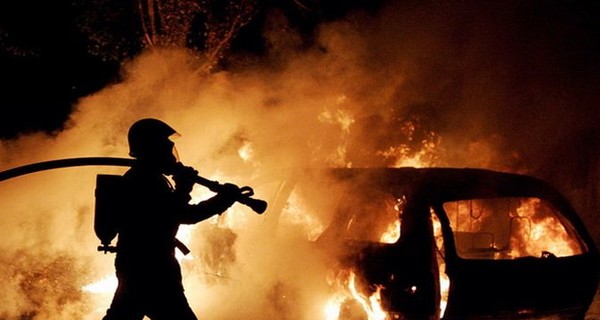 В Махачкале прогремели два взрыва: погибли 13 человек, пострадали 122