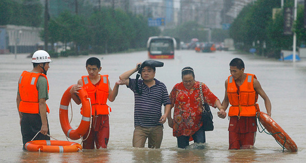 Масштабное наводнение в Китае и Японии: сильные ливни продолжатся и в ближайшие дни
