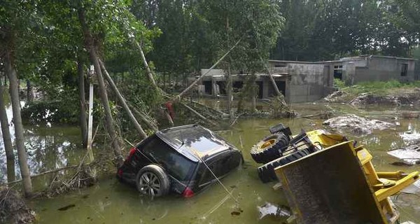 Около полумиллиона человек пострадали от тайфуна Винсент на юге Китая