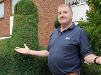 В Англии развернулась борьба в поддержку неприличного куста