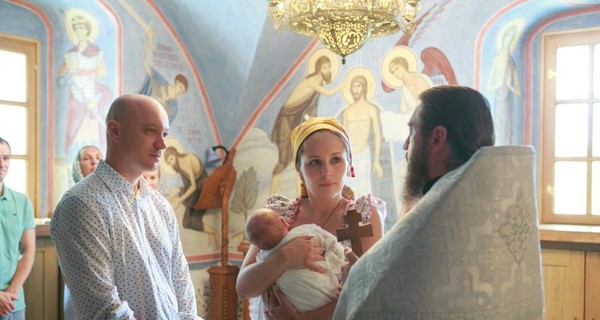 Даша Малахова покрестила сына