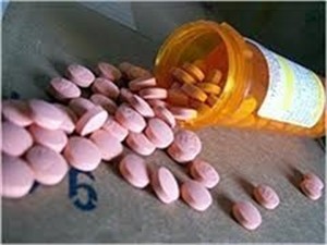 Парень наглотался таблеток для мощной эрекции и сломал пенис