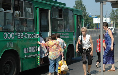 Евро не помогло: общественного транспорта на всех не хватает