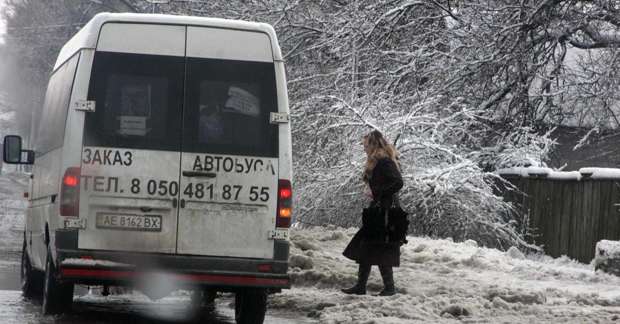 Снег на дорогах области  будут убирать старые машины