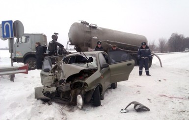 Работники налоговой ехали на семинар в Полтаву и врезались в 