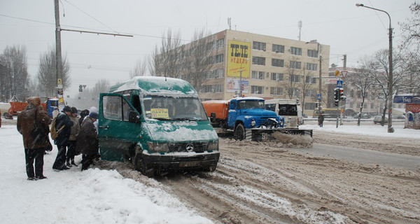  ГАИ предупреждает: на дорогах будет скользко