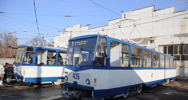 Рождество в Запорожье: Опасные петарды, кулачные бои и прыжки с моста 