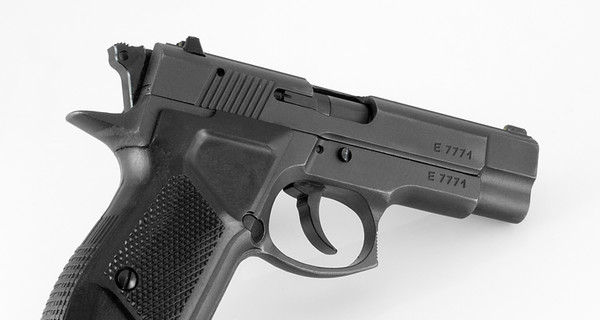 В Минске мужчина застрелил милиционера и ранил его коллегу