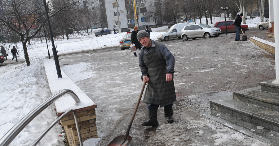 Перемены погоды больше всего досаждают коммунальщикам и гипертоникам