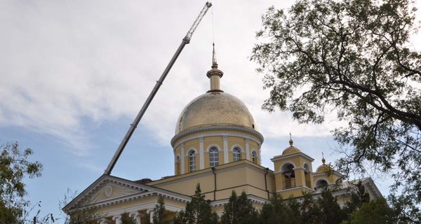 После пожара в болградском соборе верующих стало больше