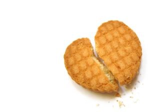 В Германии похитили огромное позолоченное печенье