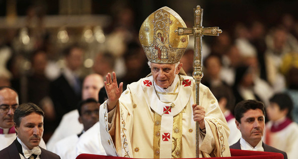 Бенедикт XVI решил поселиться в женском монастыре