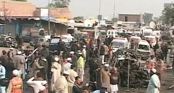 Число жертв теракта в Пакистане превысило 80 человек