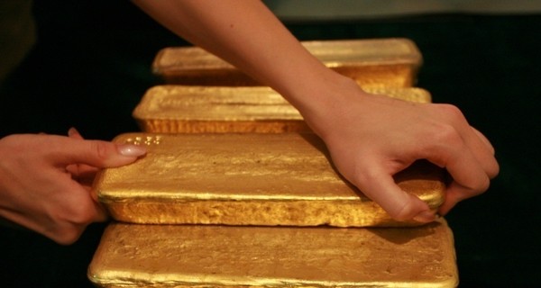 Из Турции самолетом пытались вывезти тонну золота вместо сантехники