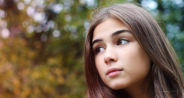 Восьмиклассница выбросилась с 24-го этажа из-за неразделенной любви