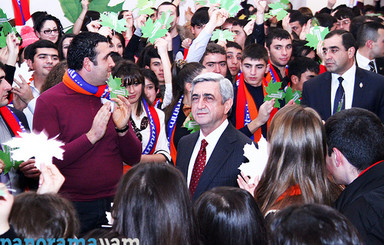 Суд не нашел фальсификаций на президентских выборах Армении