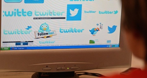 В Саудовской Аравии хотят пускать в Twitter по паспортам