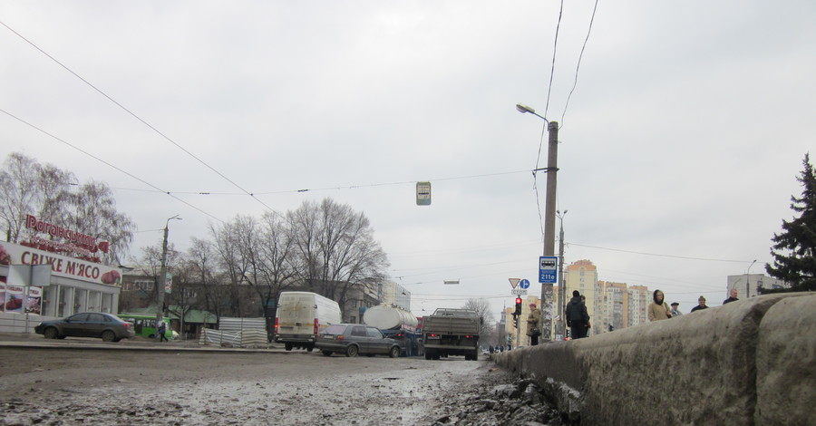 Дороги в области обещают подлатать к 1 мая