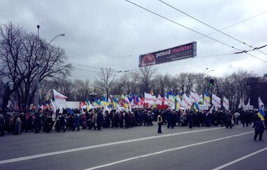 Митинг оппозиции: фотки боксера, заработок и несостоявшаяся потасовка 