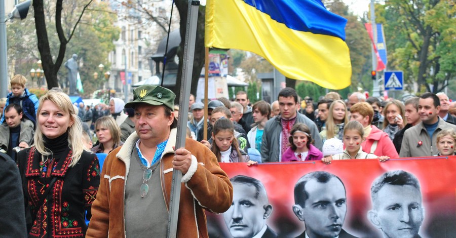 В Польше начали войну с ОУН-УПА 