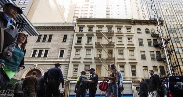 Поиски жертв 11 сентября будут продолжены 