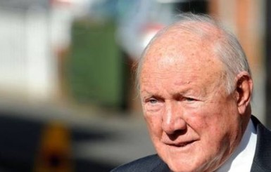 83-летний телеведущий признался в растлении несовершеннолетних