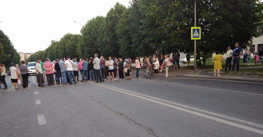 Протесты по Львове из-за мусора