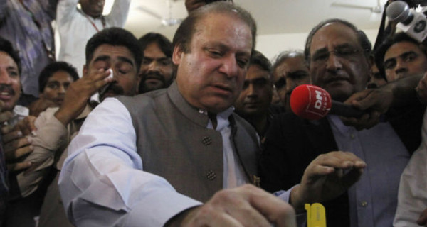 В Пакистане в парламентских выборах победила партия экс-премьера Наваза Шарифа 