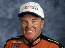 В США покончил с собой известный в прошлом автогонщик 