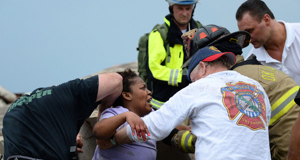 СМИ: Смертоносный торнадо в Оклахоме превзошел в 8 раз Хиросиму 