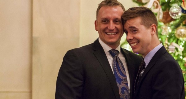 Сегодня во Франции зарегистрируют первый однополый брак